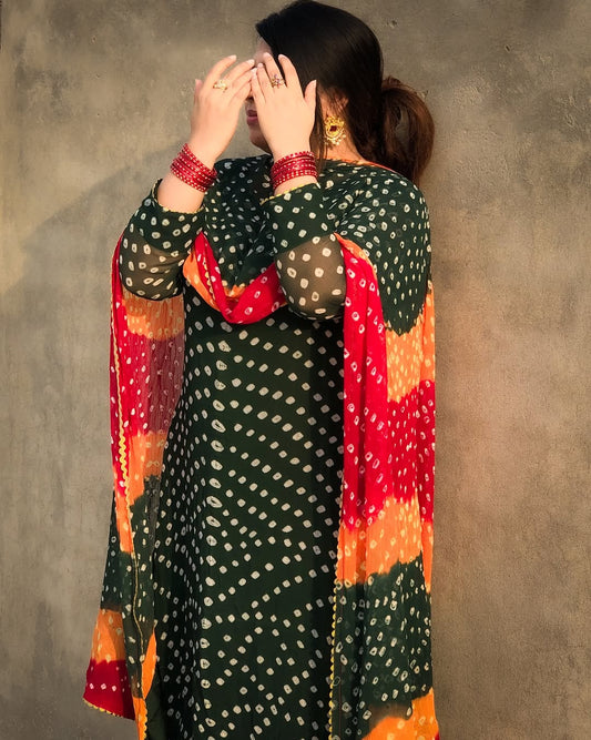 Hand Made Chunri β Bottle Green Elegant 3 Piece Suit