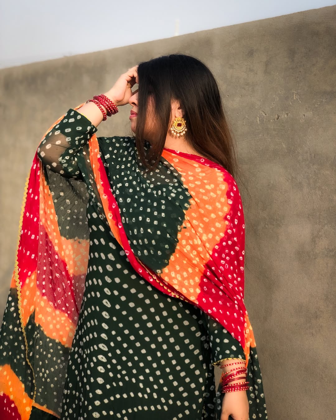 Hand Made Chunri –  Bottle Green Elegant 3 Piece Suit